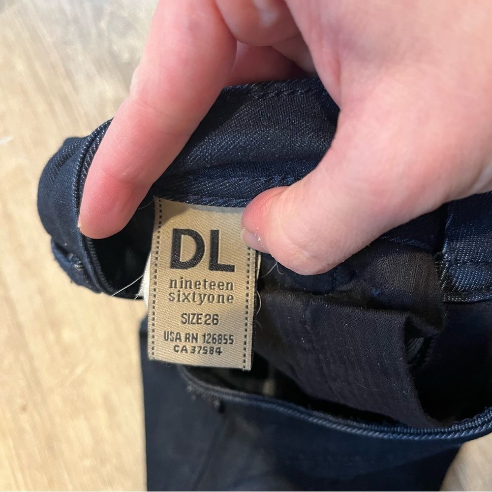 DL1961 Amanda Skinny Jeans in Geneva 4 Way Stretch 360° Comfort Size 26 - Picture 8 of 9